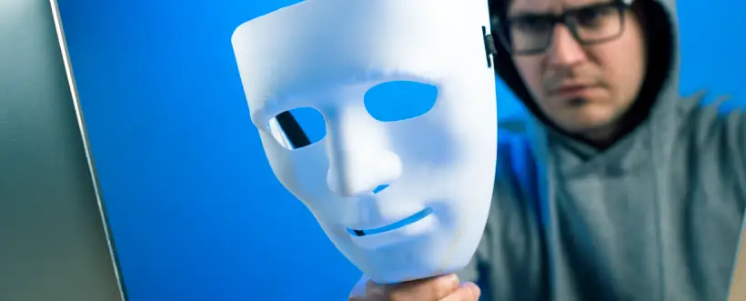 Robo y suplantación de identidad